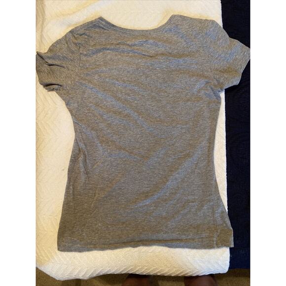NIKE Womens Slim Fit Graphic T-Shirt Top Crew Neck M Grey 100% Cotton - Picture 4 of 5